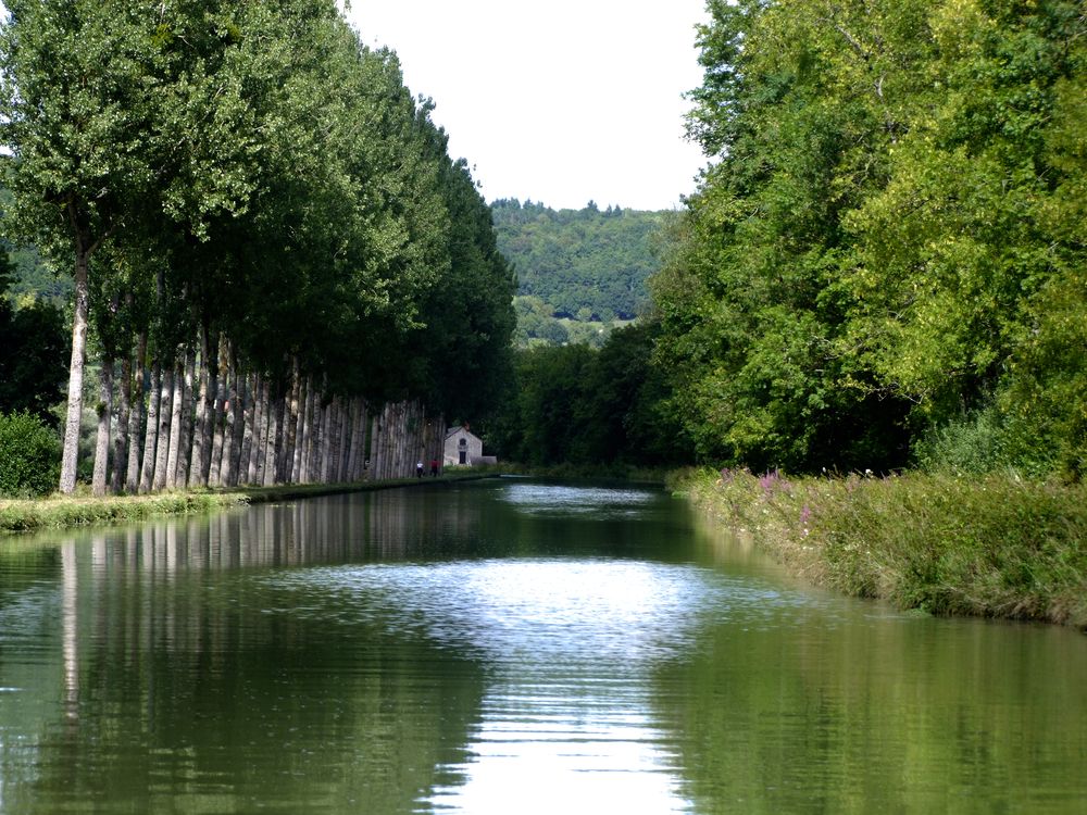 canal of burgundy