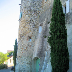 Provence - Sablet -  Towers - spaced at about 33 meters apart