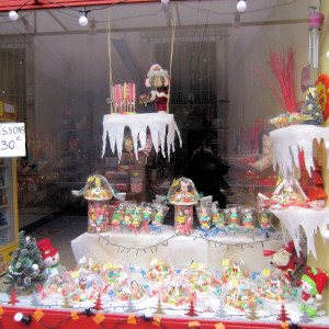Provence - Christmas candy window decorations