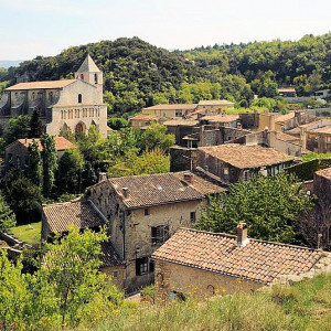 Provence - Saignon - village view