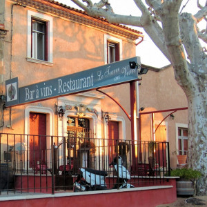 Provence - Vaucluse - Restaurant Le Tourne au Verre