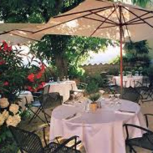 Provence - Vaucluse - Seguret - Restaurant Le Mesclun