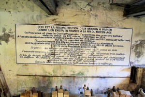 The story of the reconstitution of the middle age paper mill - Fontaine de Vaucluse