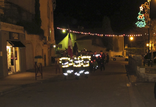 Christmas in Provence - St Barbe's Feast Day - Sablet - the Procession nears the Place de la Croix